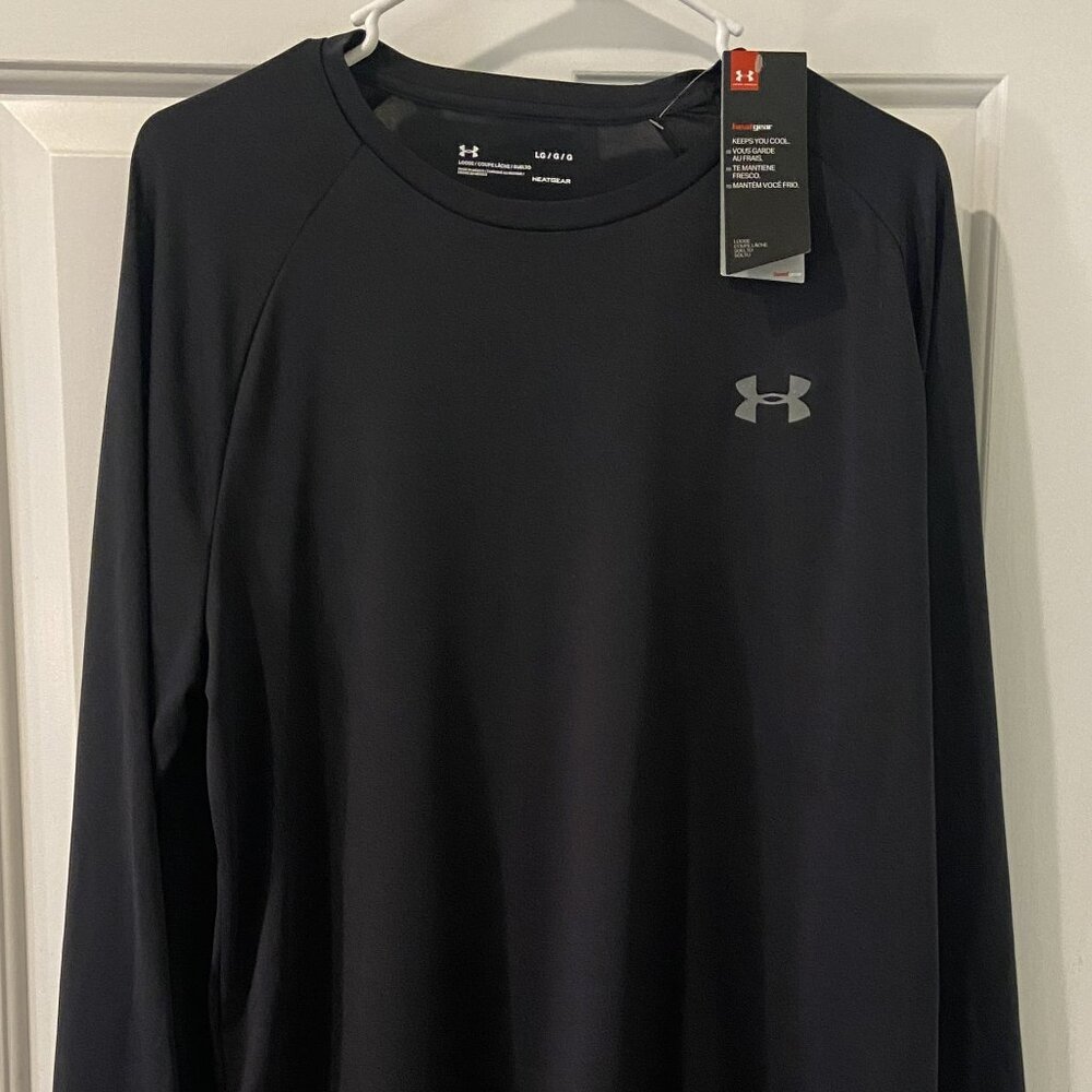 Under Armour Heatgear baselayer loose black Sz Large NWTs